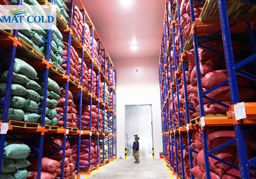 Kho lạnh TONMAT COLD tại Bắc Ninh được lấp đầy