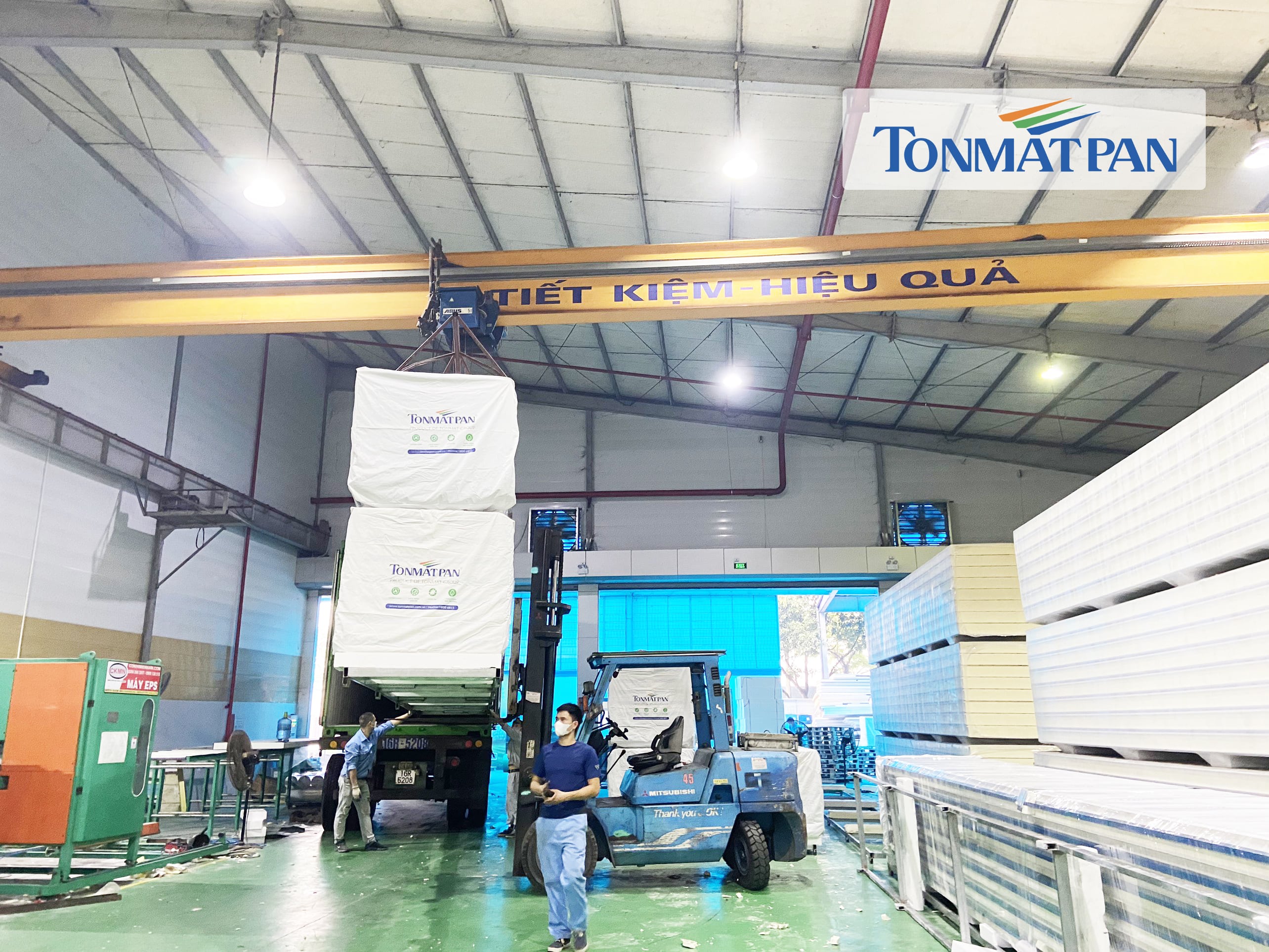 e7775013df9703c95a8623-min